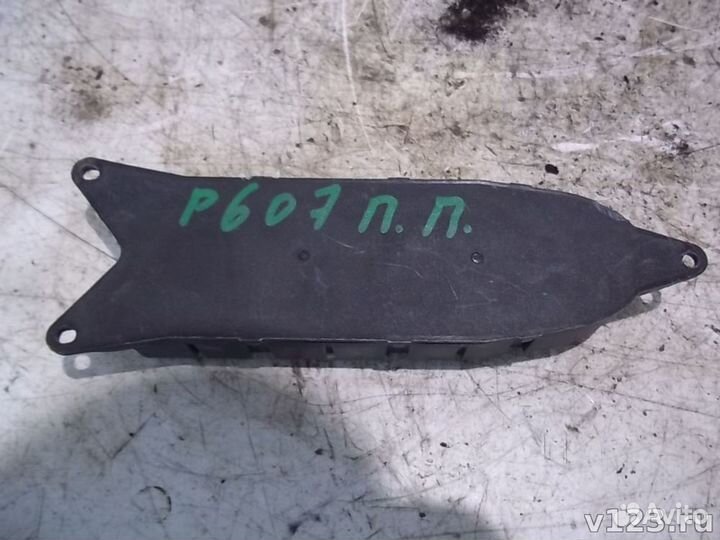 Модуль регулятор двери Peugeot 607 11892