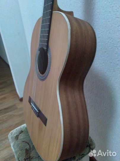 Гитара классическая 4/4