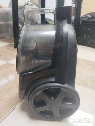 Пылесос Philips power cyclone 5