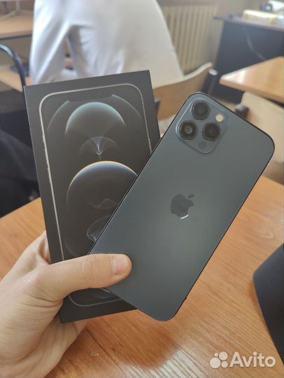 iPhone 12 Pro Max, 256 ГБ