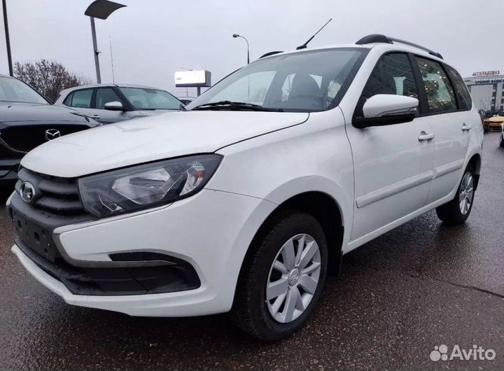 LADA Granta 1.6 МТ, 2018, 44 000 км