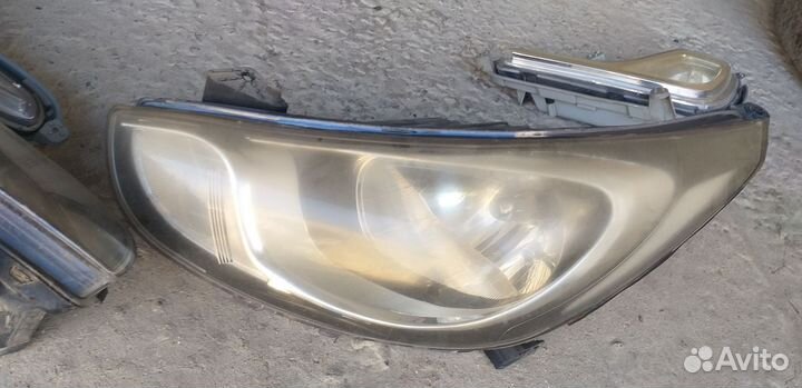 Hyundai solaris фары