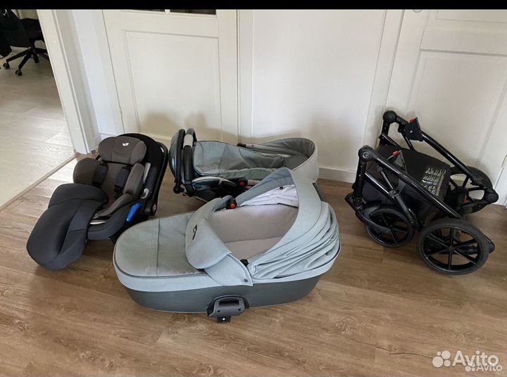 Коляска tutis viva luxury 3 в 1