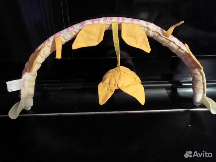 Дуга на качели graco