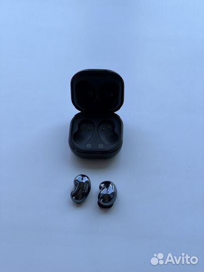 Беспроводные наушники samsung