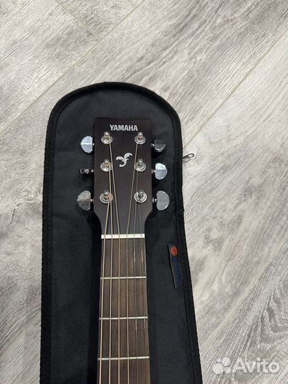 Гитара акустическая yamaha FG800M