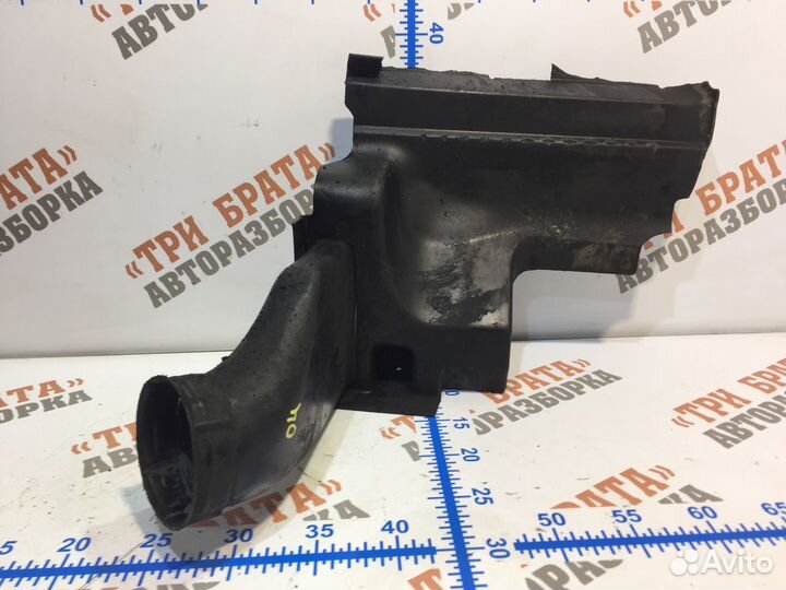 Мерседес Вито Воздухозаборник (воздушный фильтр)