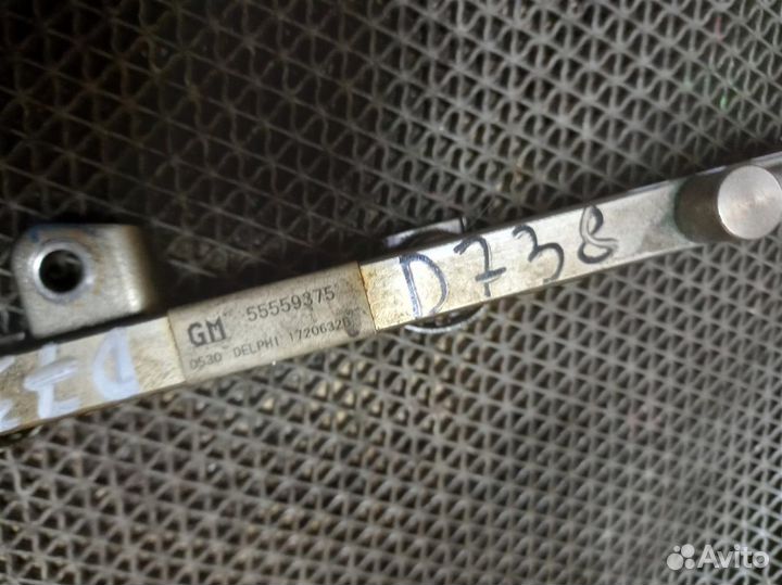 Топливная рейка opel Astra GTC L08