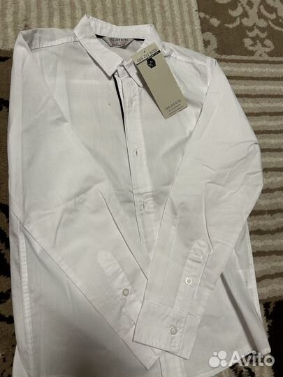 Рубашки белые для мальчика