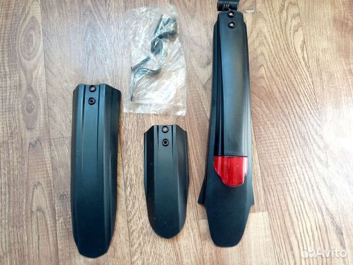 Крылья для велосипеда универсальные новые