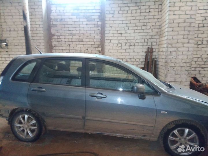 Suzuki Liana 1.6 МТ, 2007, битый, 100 000 км