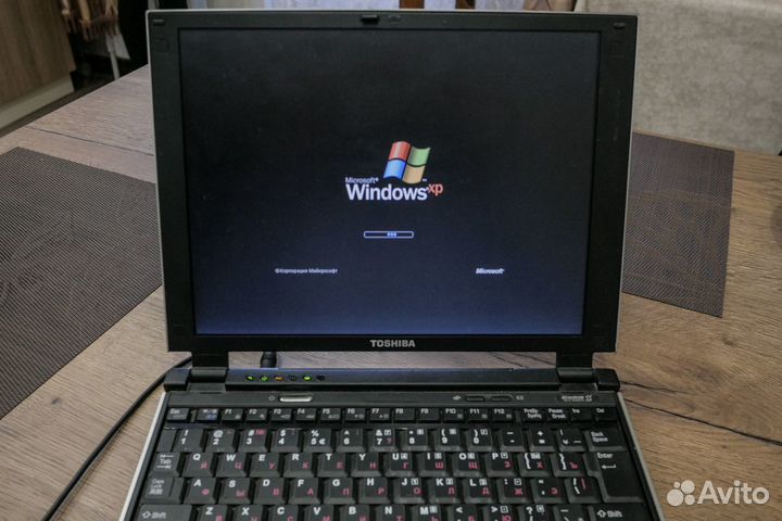 Сверхлегкий ноутбук Toshiba DynaBook SS DS86P/2