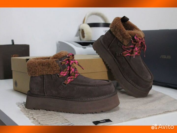 UGG (угги) Funkarra Cabin Cuff от поставщика - обувь для женщин Тёмно-Коричневого цвета