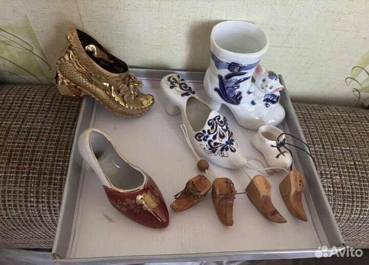 Коллекция туфелек и башмачков