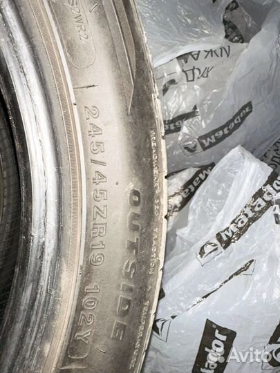 Tracmax X-Privilo TX3 245/45 R19 и 275/40 R19