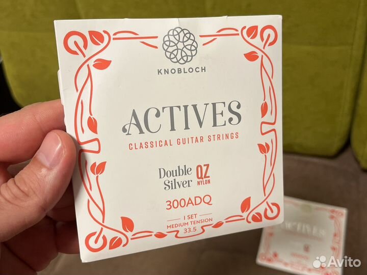 Струны для гитары Knobloch 300ADQ medium tension