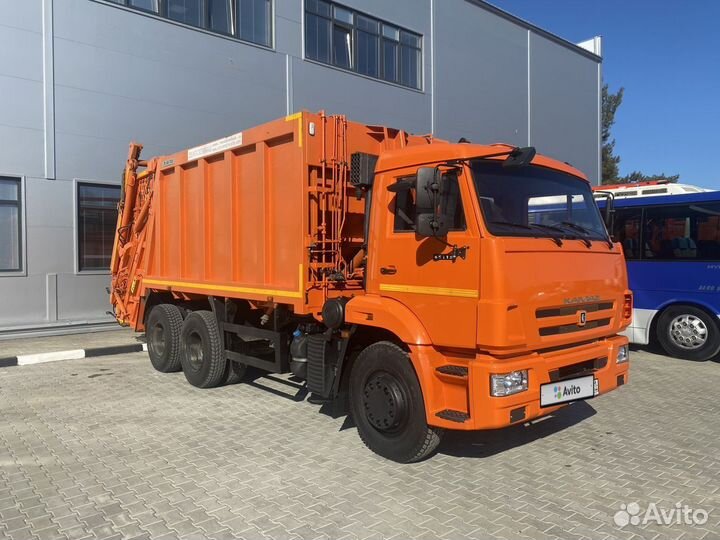 Камаз 65115 Мусоровоз бм-7028