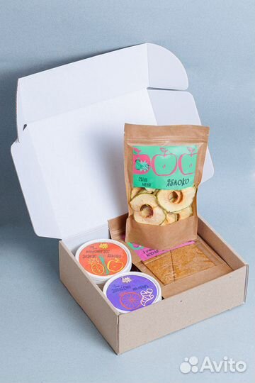 Набор чай и пастила,чипсы,подарки на выпускной