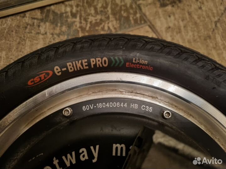 Мотор-колесо MCM5 + стойки в сборе