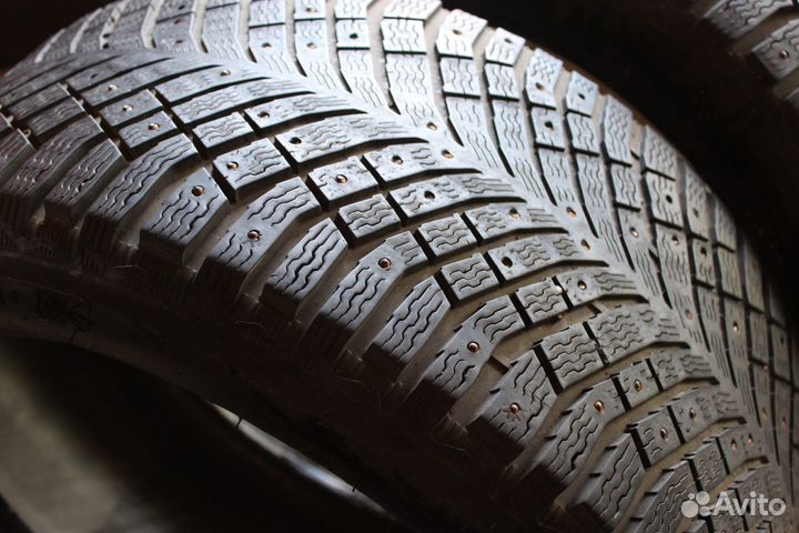 Michelin X-Ice North 4 275/40 R19 105H