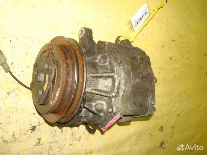 Компрессор кондиционера Toyota Duet M100A