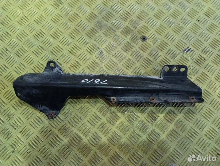 Держатель левый Man Tga