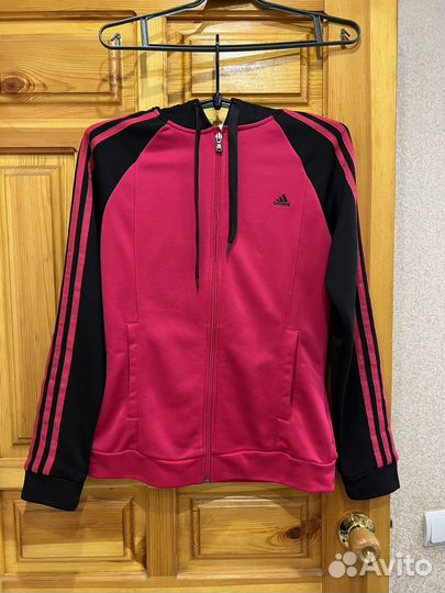 Женская спортивная олимпийка adidas (размера s)