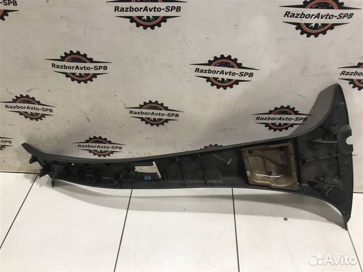 Обшивка стойки Renault Logan 2005