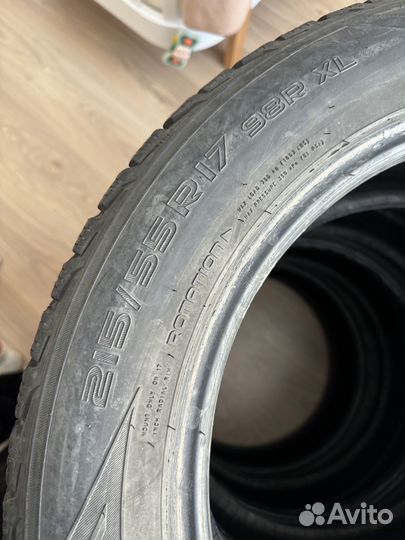 Nokian Tyres Hakkapeliitta R2 215/55 R17 98R