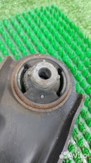 Рычаг передний левый нижний Nissan Qashqai J10 20