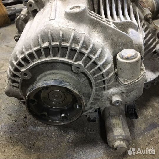 Раздаточная коробка Mercedes w164