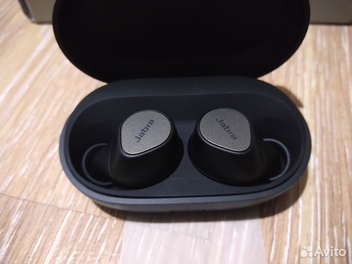 Jabra Elite 7 Pro беспроводные наушники