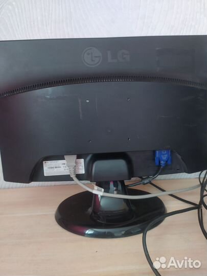 Монитор для компьютера LG