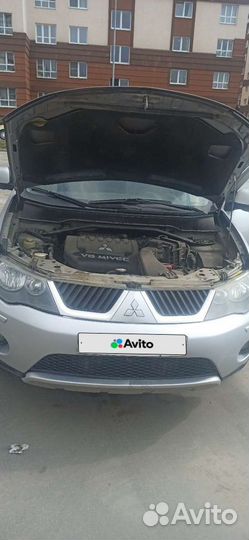 Mitsubishi Outlander 3.0 AT, 2007, 295 161 км