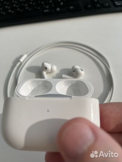 Наушники Apple AirPods Pro