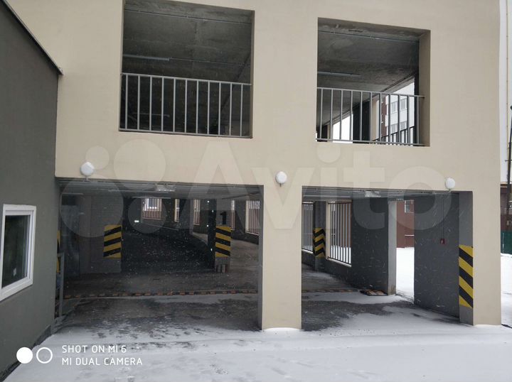 Машиноместо, 16 м²