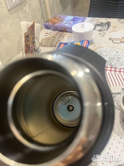 Термос Tierno Rondell 1657, 1,5 л