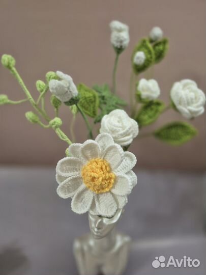 Вязанные цветы