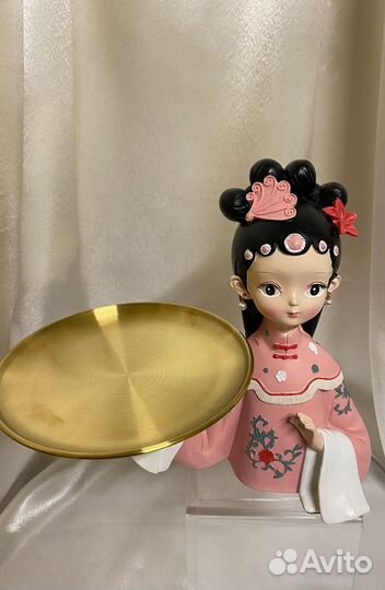 Статуэтка подставка