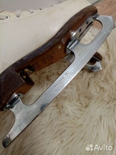 Фигурные коньки wifa 28 LL