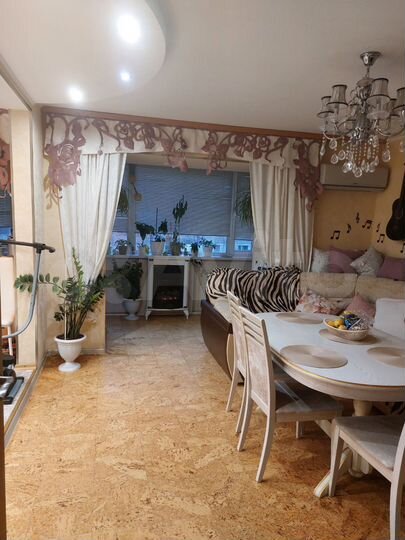 4-к. квартира, 72 м², 3/5 эт.