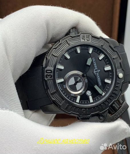 Часы мужские механические