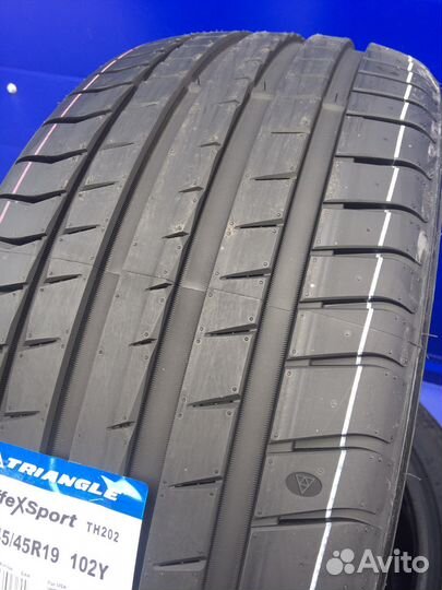 Triangle EffeXSport TH202 235/55 R20 105W