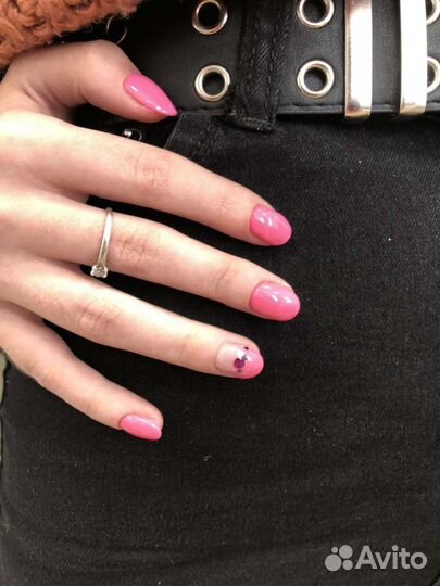 Маникюр/ педикюр