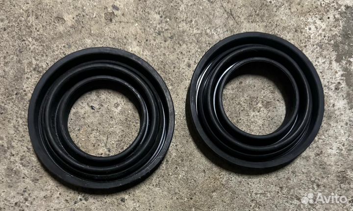 Пыльник фары Ichikoh 933-6860