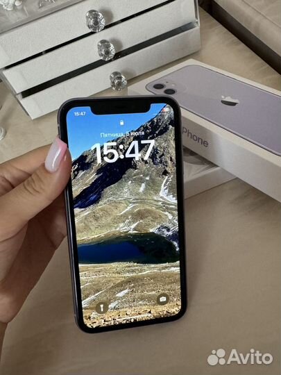 iPhone 11, 128 ГБ