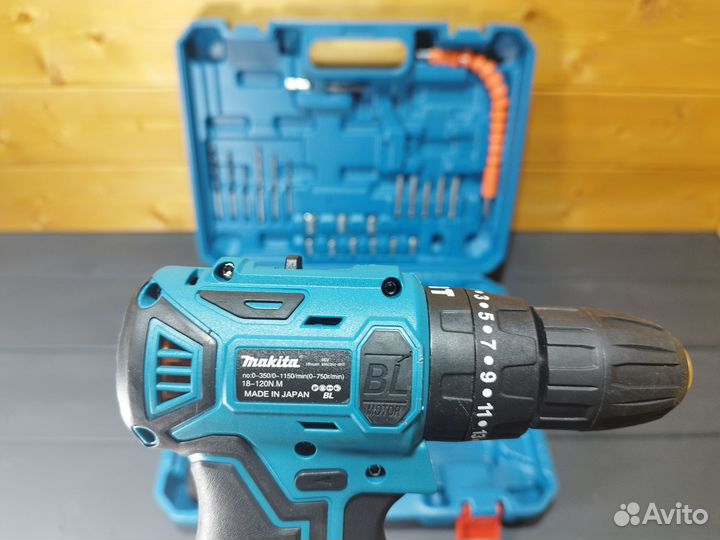 Шуруповерт Makita бесщеточный