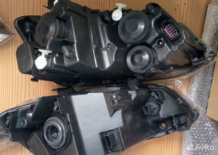 Фара передняя Поло седан Polo sedan дорестайл