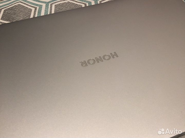 Honor Magicbook Pro 16 16/512