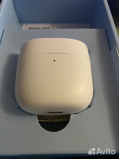 Беспроводные наушники Philips TAT2236WT